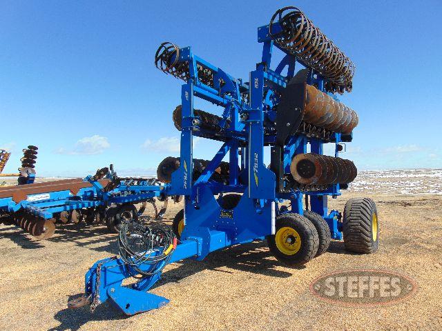 2016 Landoll 7832-HSL_1.jpg